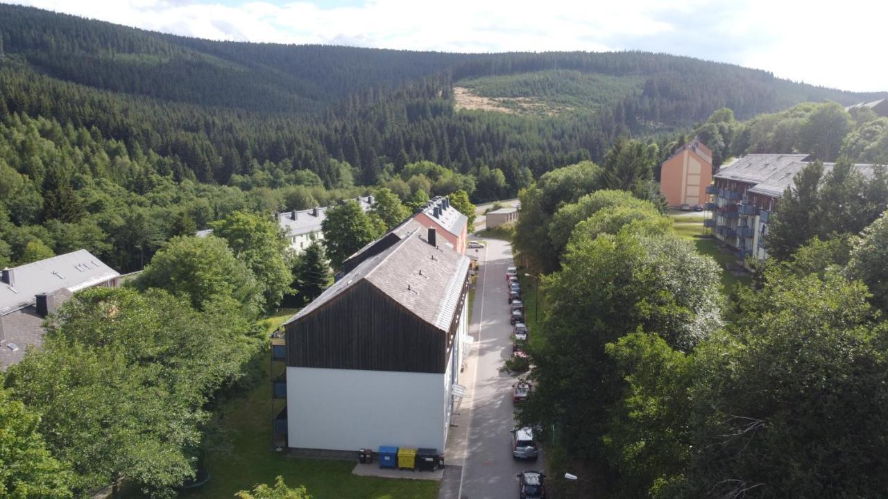 Ferienwohnungen Zauberberg, Schneehase & Glitzerhirsch Oberwiesenthal Exterior photo